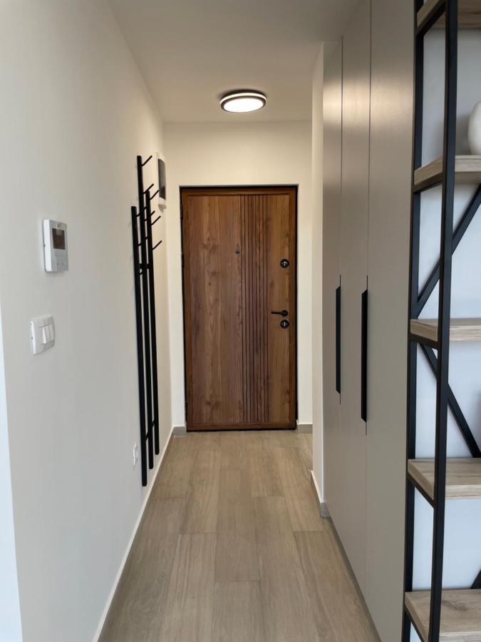 Dora Family Apartments Budva Ngoại thất bức ảnh