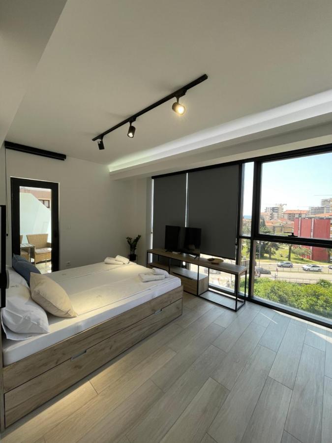 Dora Family Apartments Budva Ngoại thất bức ảnh