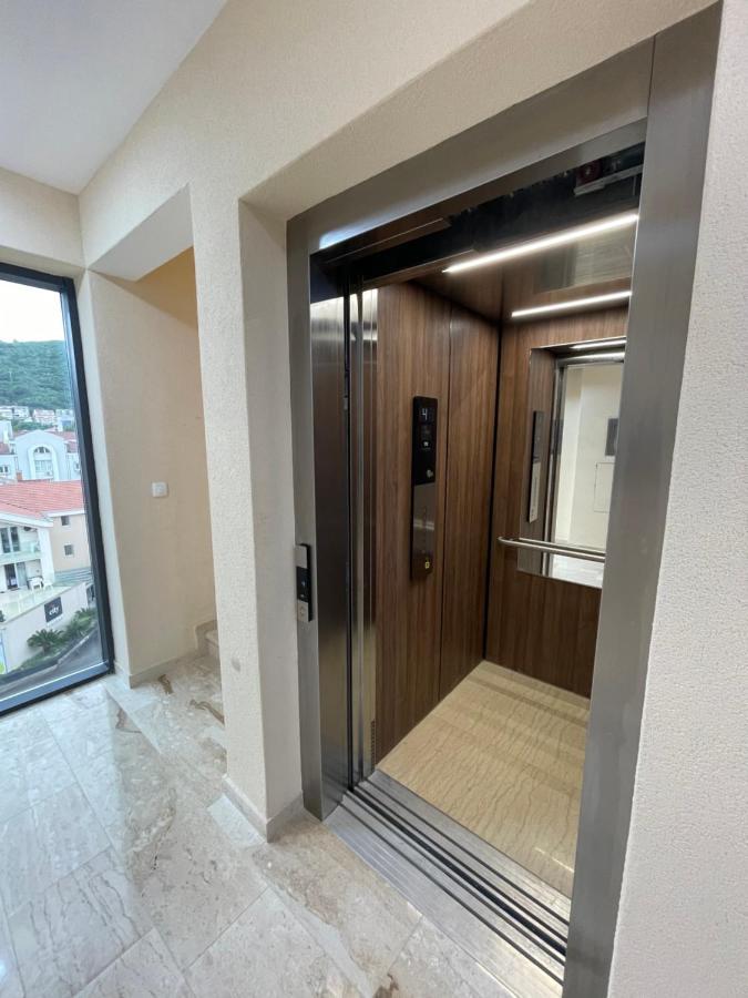 Dora Family Apartments Budva Ngoại thất bức ảnh