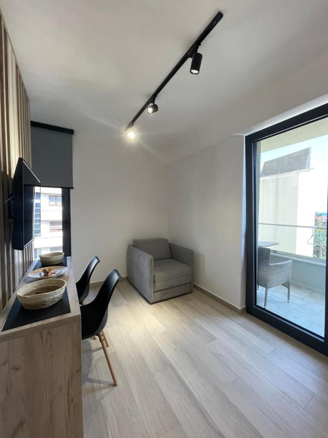 Dora Family Apartments Budva Ngoại thất bức ảnh